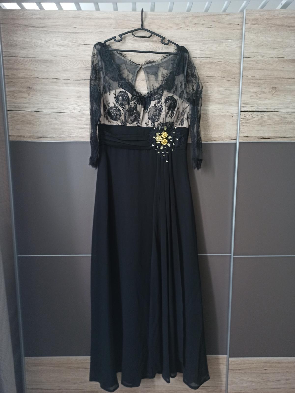 Čierne šaty s čipkou - Obrázok č. 1