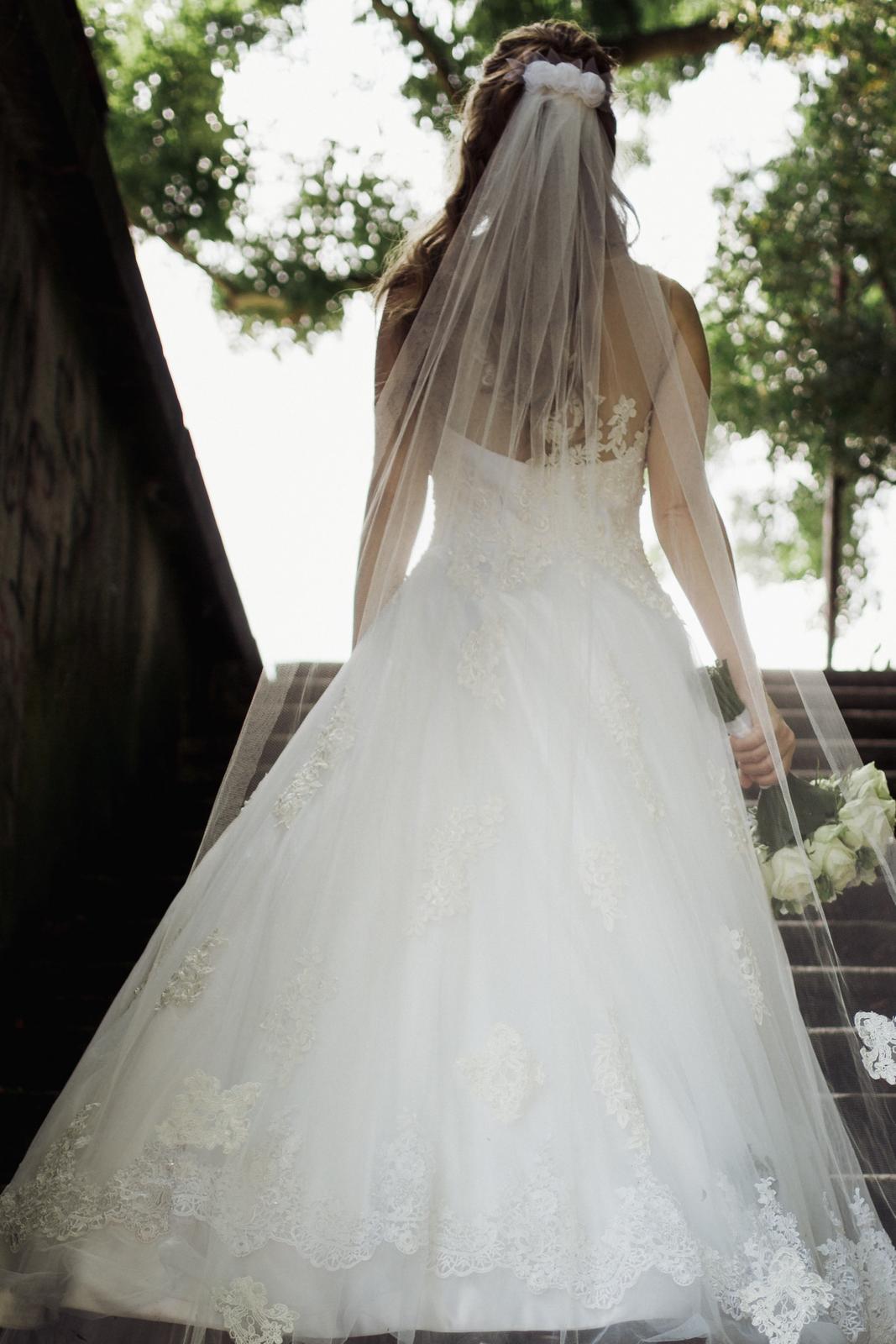 Princeznovské svadobné šaty, veľkosť 34 - Obrázok č. 3
