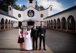 SVĚDCI