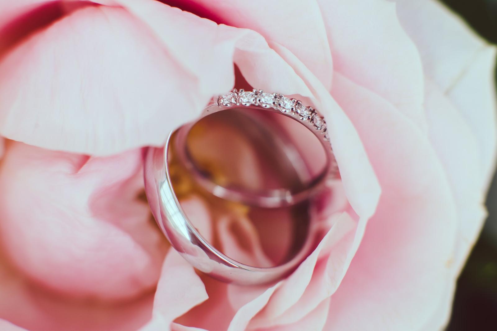 Svatební detaily - snubní prstýnky