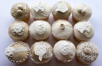 vintage cup-cakes!
