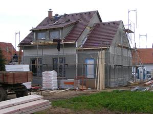 3. den večer - téměř hotová střecha