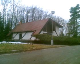 chata ve které budeme mít možná hostinu. Nemůžeme se rozhodnout