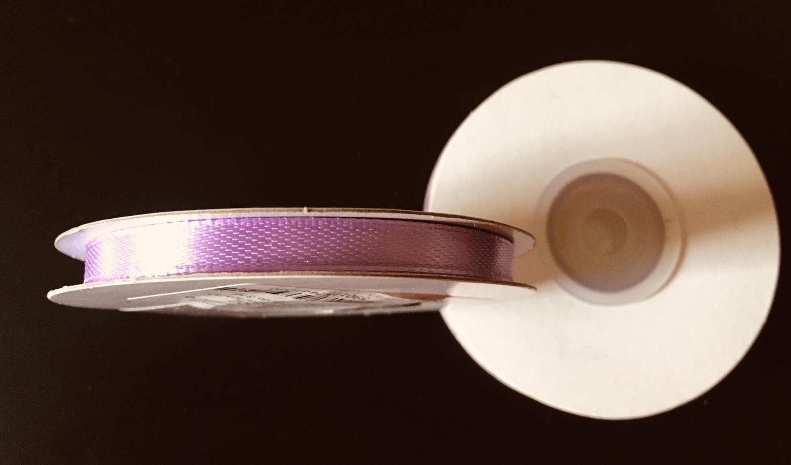 Dekorační stuha saténová levandule lila fialová 6 mm x 25 m NOVÉ - Obrázek č. 1