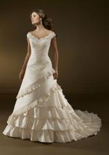 r.2009 kolekcia Mori lee
