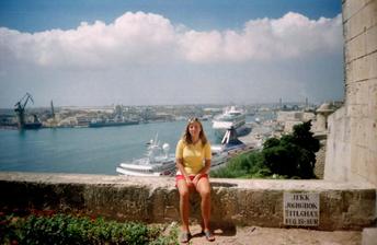 dovolenka na Malte-v záhrade Barraka pohľad na Grand Harbour
