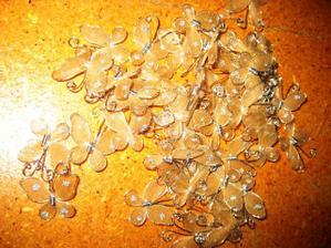 motyle ivory zlate