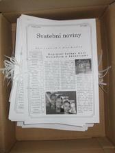 první várka svatebních novin vytisknuta a svázána...ještě jednou tolik :)