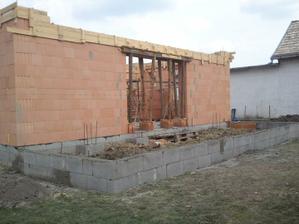13.4.2012 zaliaty veniec+ DT-cka terasy