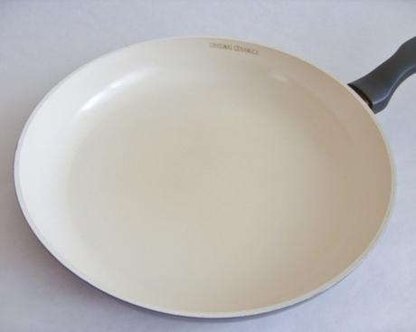 Panvica delimano ceramica s pokrievkou       - Obrázok č. 2