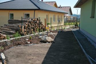 zasetá tráva