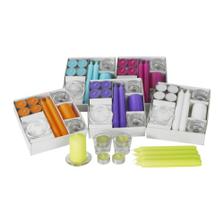 Ikea - sada za 99 Kč - Obsahuje: 1 misku na svíčku (průměr 8 cm), 2 svícny (průměr 6 cm, výška 4,6 cm), 4 svíčky (výška 19 cm, doba hoření 6 h), 1 svíčku (výška 7,5 cm, doba hoření 10 h), 8 čajových svíček (doba hoření 3,5 h).