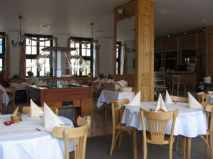 Hotelovou restauraci jsme si už i vyzkoušeli... a byli jsme nadmíru spokojeni.