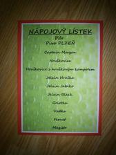 A pak máme víno červené, víno bílé, lambursco červené, lambrusco bílé, Avanti (něco jako šampáňo).