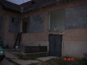 Priestor pre okná a vchodové dvere ...
