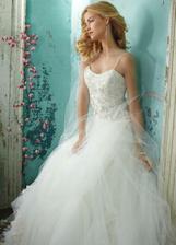 Alvina Valenta
