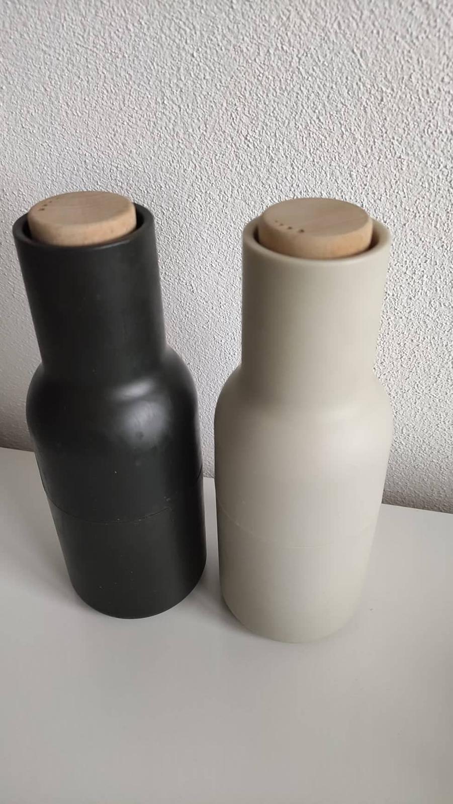 Dizajnérske mlynčeky na soľ a korenie Bottle Grinder - Obrázok č. 1