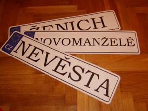 Ještě něco na autíčko - děkuji mé šikovné kamarádce Martince