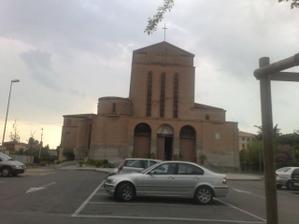 v tomto kostole sa budeme sobasit