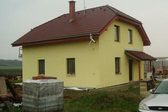 Fasáda - duben 2010