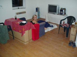 občas tu už přespíme (7.8.2008-2 dny před nastěhováním)