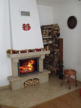 Vyzdobenej krbík -Vánoce 2010