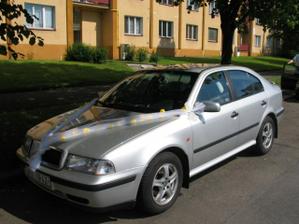 moje autíčko / the car of the bride
