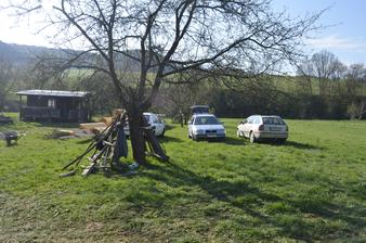 Zvyšok pozemku sa mení na parkovisko
