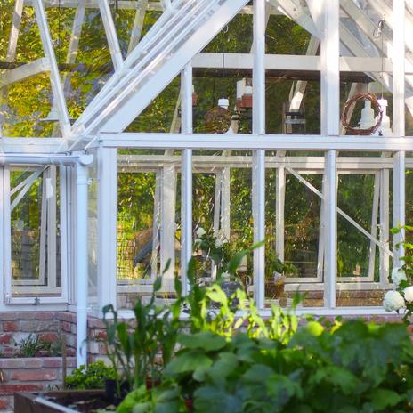 Viktoriánsky skleník - Greenhouse, náš skleník na štýl Victorian Glasshouse
