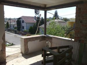 spálňové okno + balkon