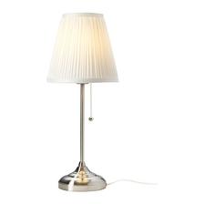 ÅRSTID Stolová lampa, poniklované, biela € 19,99