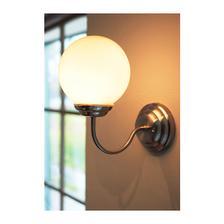 LILLHOLMEN Nástenná lampa, poniklované, biela € 9,99
