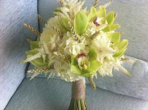 hortenzie, cymbidium, pšenice, astilbe