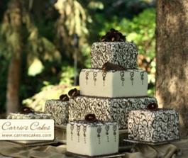 cokoladove Calla kvety hore na torte...