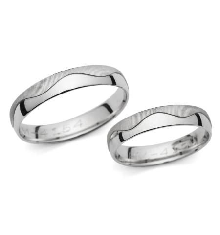 Atypické snubní prsteny - Fabiána
https://lily.cz/snubni-prsteny/atypicke/fabiana-snubni-prsteny-z-bileho-zlata
