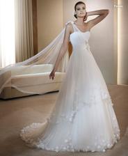 Pronovias