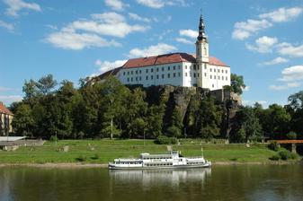 Zámek Děčín