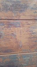 ... detail ...