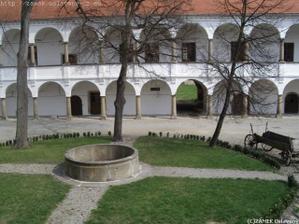 Zámek Oslavany, tady to spácháme