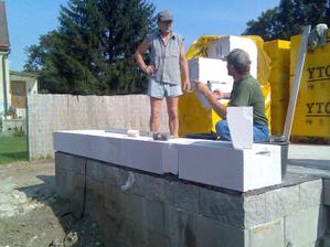 začátek stavby 14.8.09