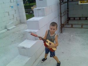 trochu muziky