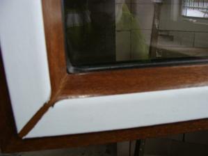 detail barvy okna