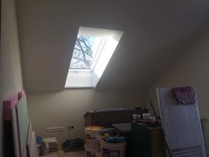Pracovňa so strešným oknom...