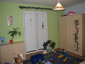izba je uprataná iba keď sa vysáva po vysávaní musí byť všetko ako pred vysávaním, čiže večný neporiadok