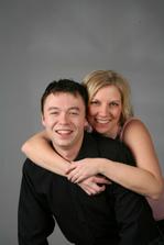 Tak to jsme my, jeste za svobodna...ale 2.8. 2008 ve 12:00 uz budeme svoji:-)