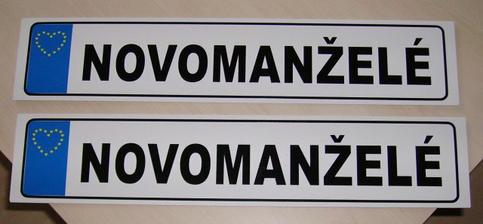 byly pod stromečkem