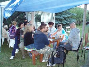 28.8.2010 první mejden u nás na zahradě