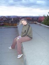 27.3.2010 na naší střeše, unavená, ale spokojená