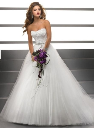 Svatební šaty skladem-prodej - vel.36-3800kč