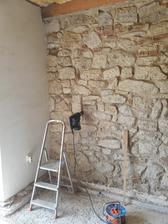 aby sme nemuseli vychadzat z domu ked budeme chciet ist do kotolne tak sme urobili dvere priamo